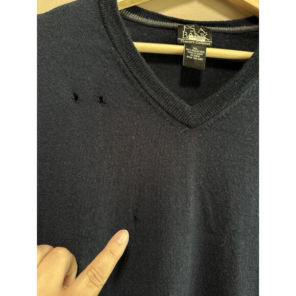 Jos A Bank Men's V-neck Long Sleeve Navy‎ Blue Sweater 100% Merino Wool Size XL - Picture 4 of 11